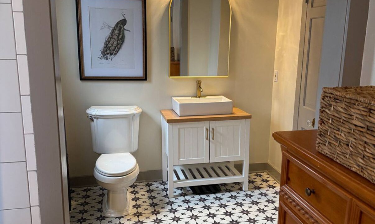 Photo of Bathroom in Historic District
