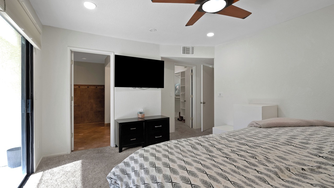 Photo of Bedroom in Bakersfield