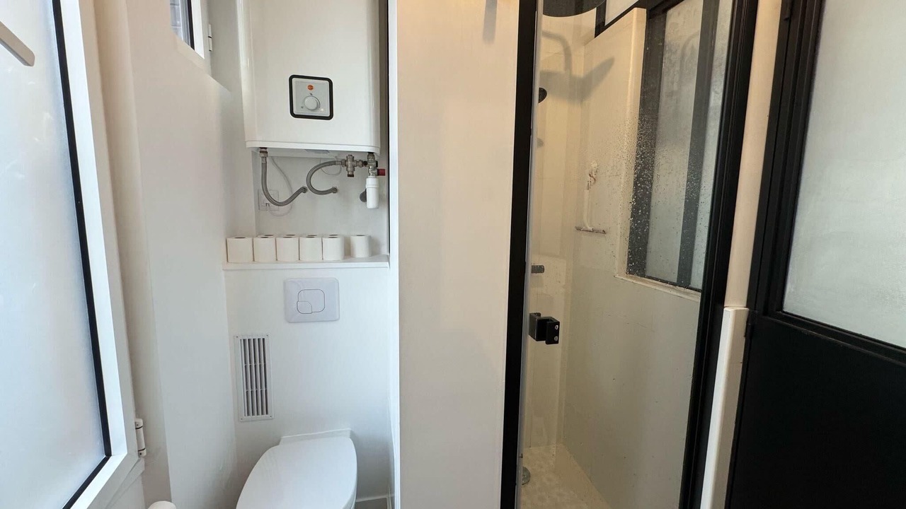 Photo of Bathroom in Pere Lachaise