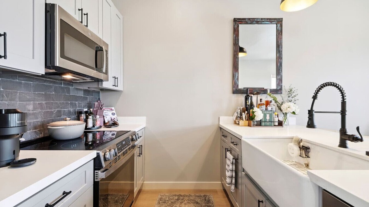 Photo of Kitchen in Seventh Ward