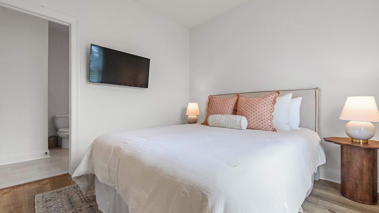 Photo of Bedroom in Youngsville