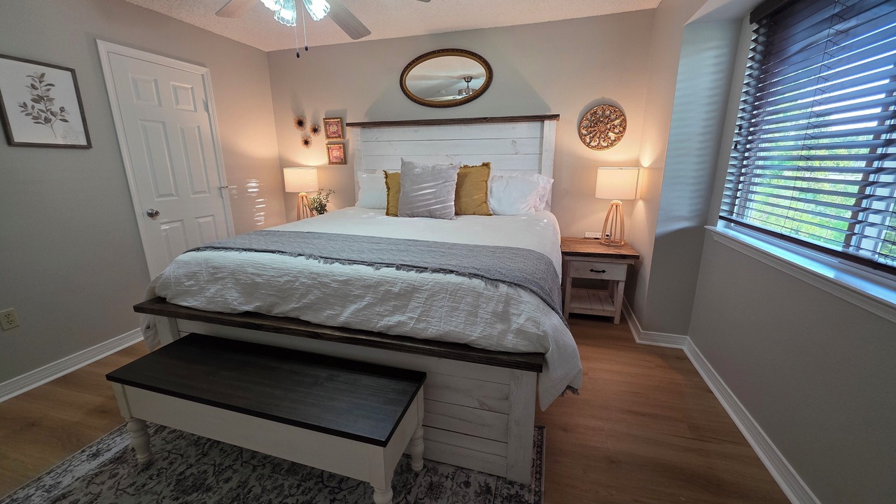 Photo of Bedroom in Gonzales