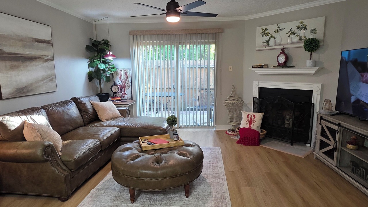 Photo of Livingroom in Gonzales