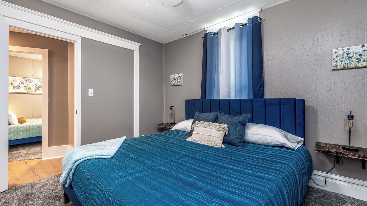 Photo of Bedroom in Dubuque