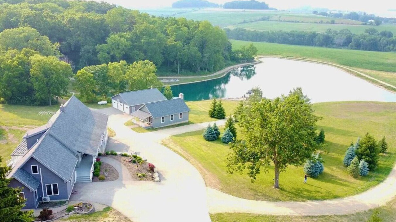 Photo of Outdoor in Guilford