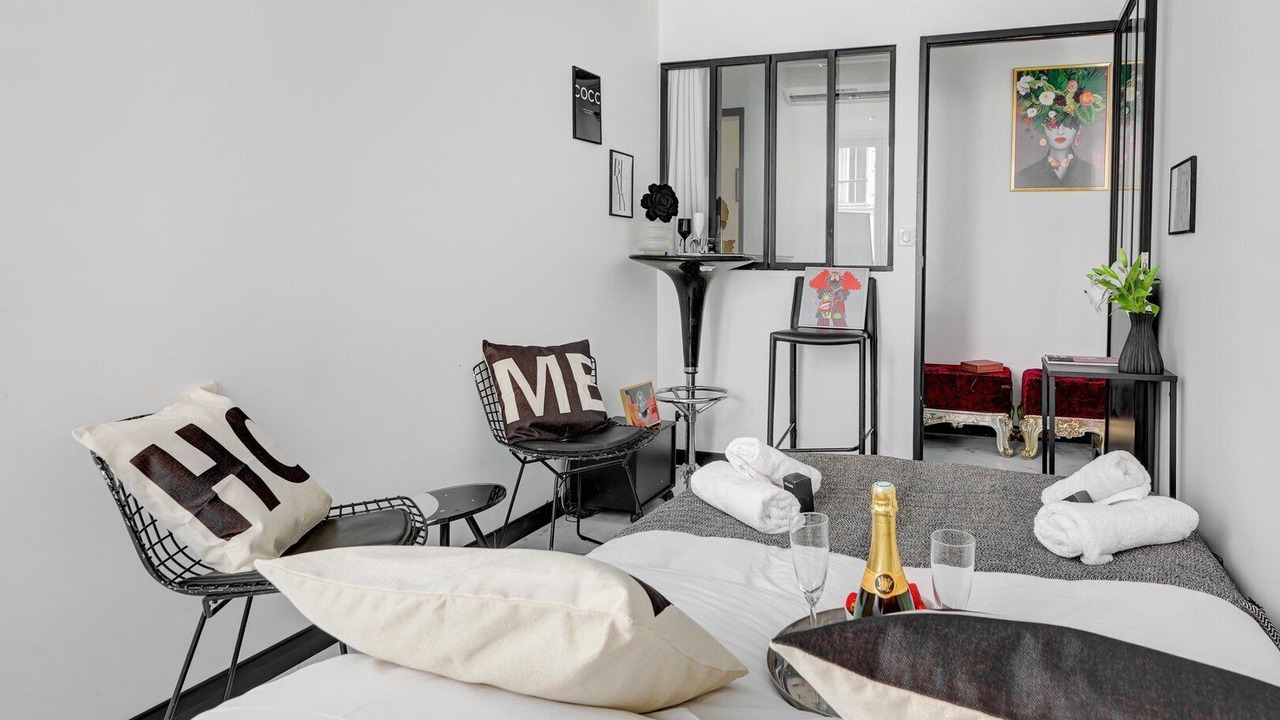 Photo of Bedroom in Quartier du Mail