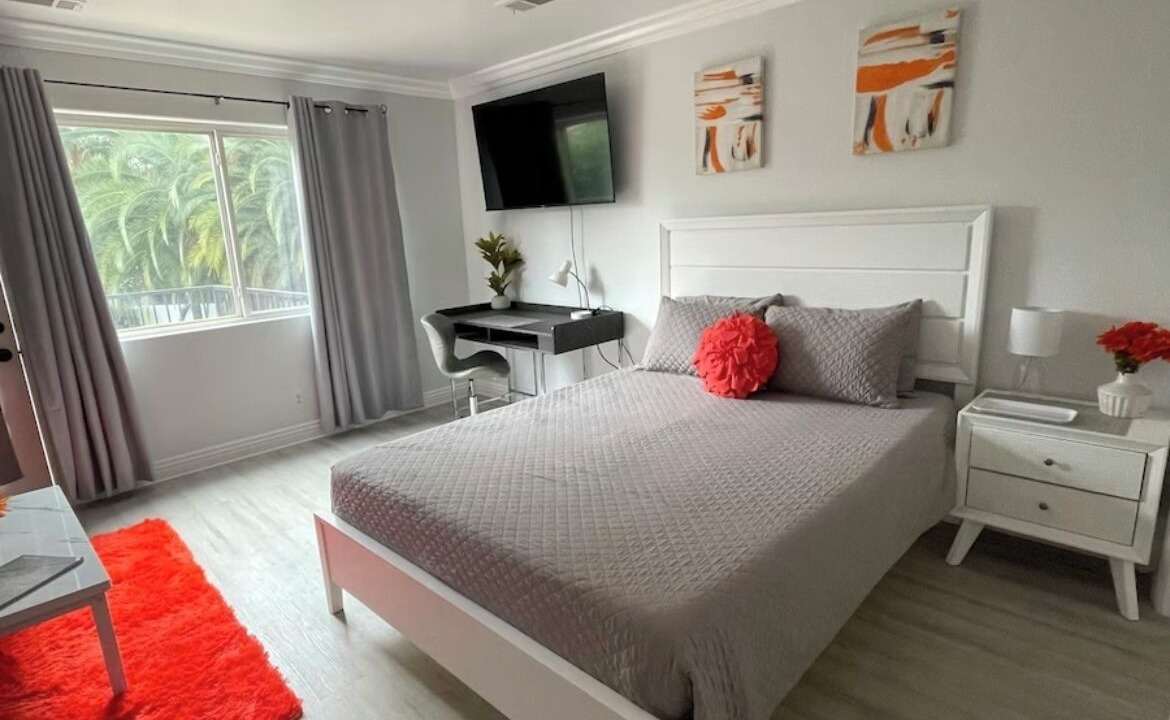 Photo of Bedroom in Pomona