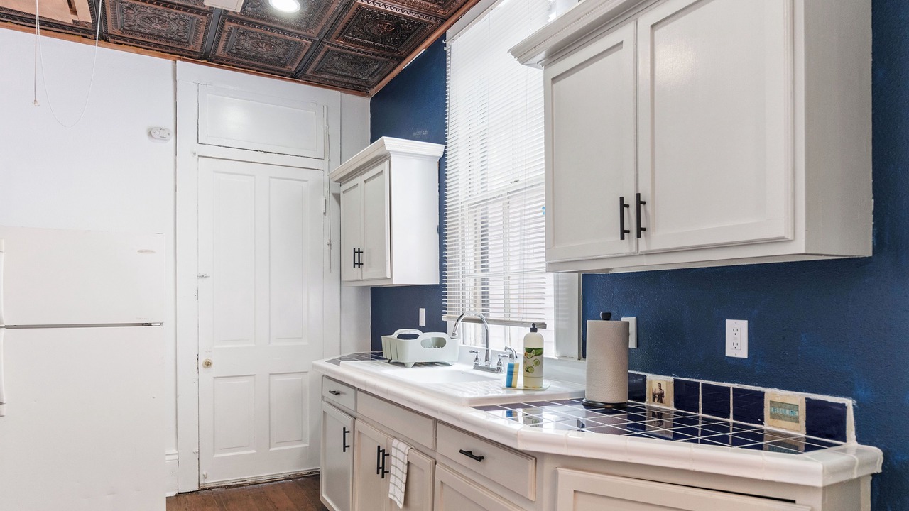 Photo of Kitchen in Mid-City