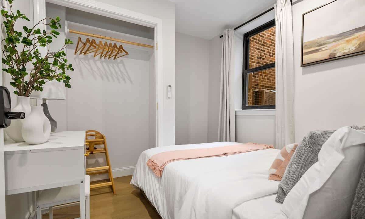 Photo of Bedroom in North End