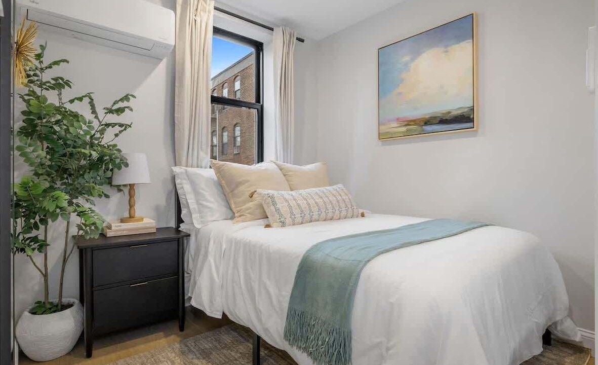 Photo of Bedroom in North End