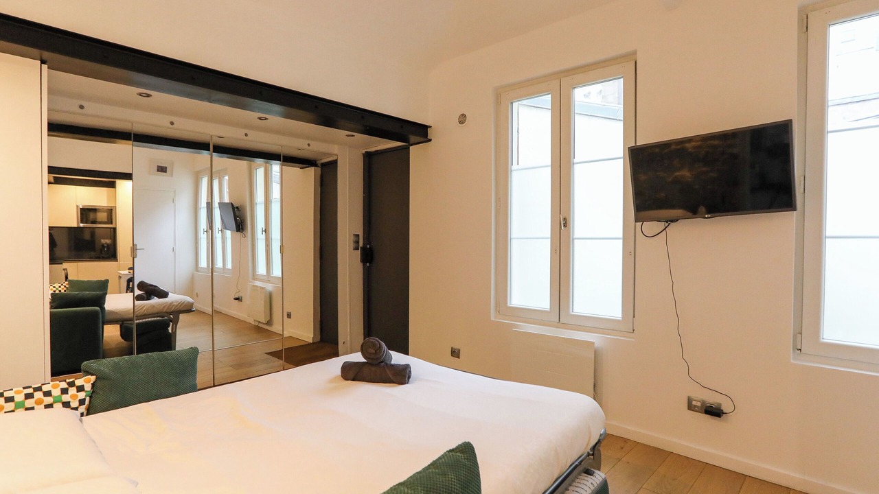 Photo of Bedroom in Batignolles