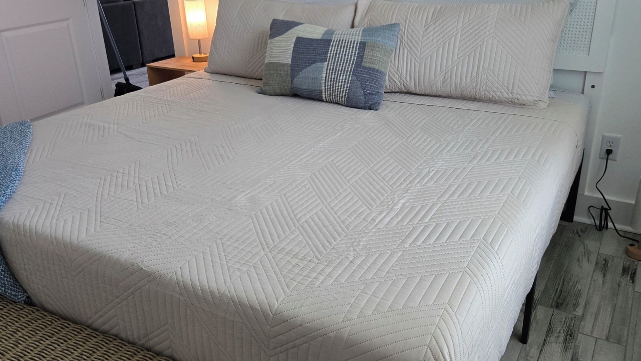 Photo of Bedroom in Gulfport