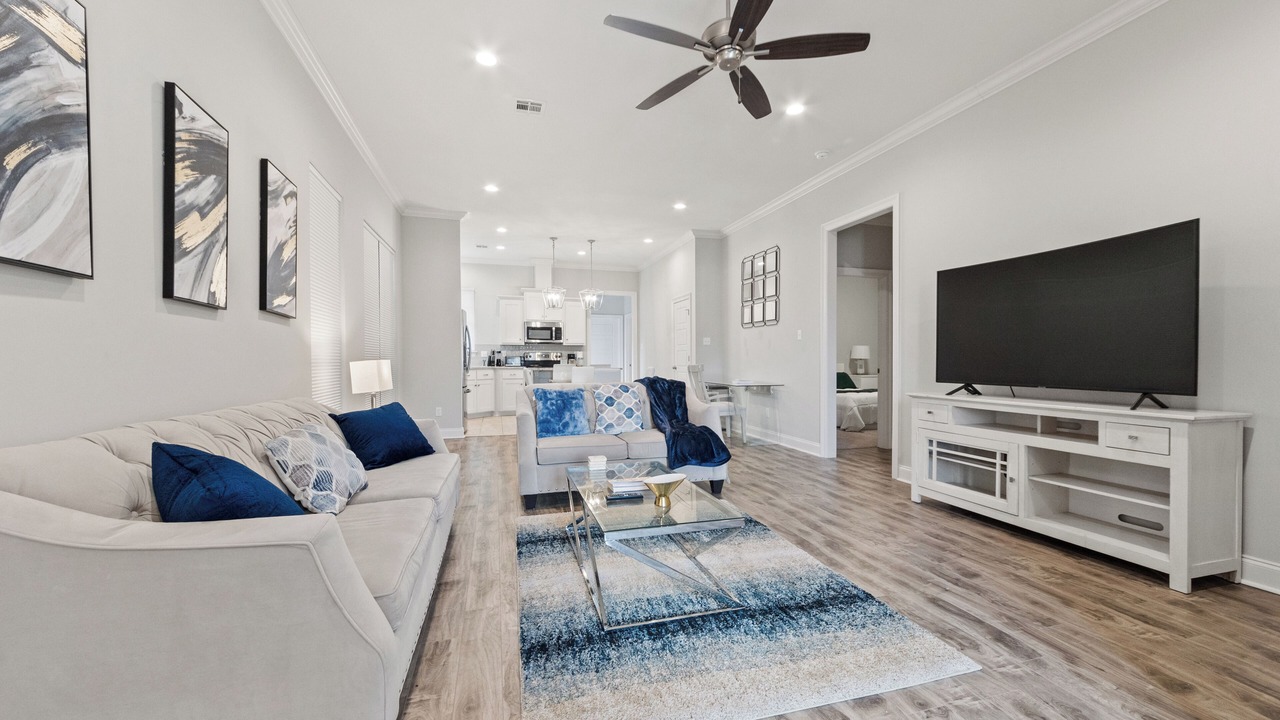 Photo of Livingroom in Milton