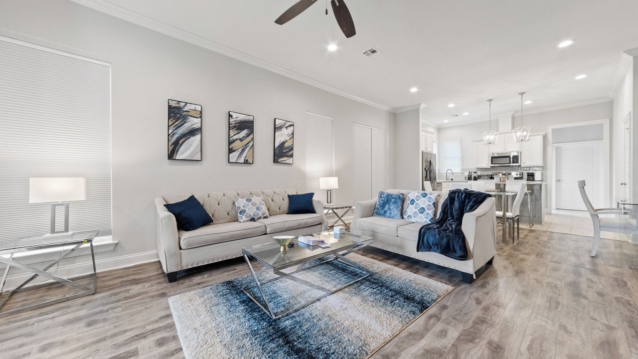 Photo of Livingroom in Milton