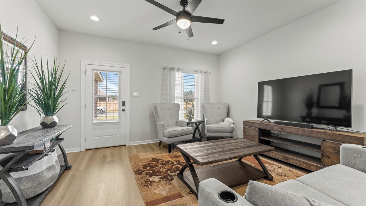 Photo of Livingroom in Denham Springs