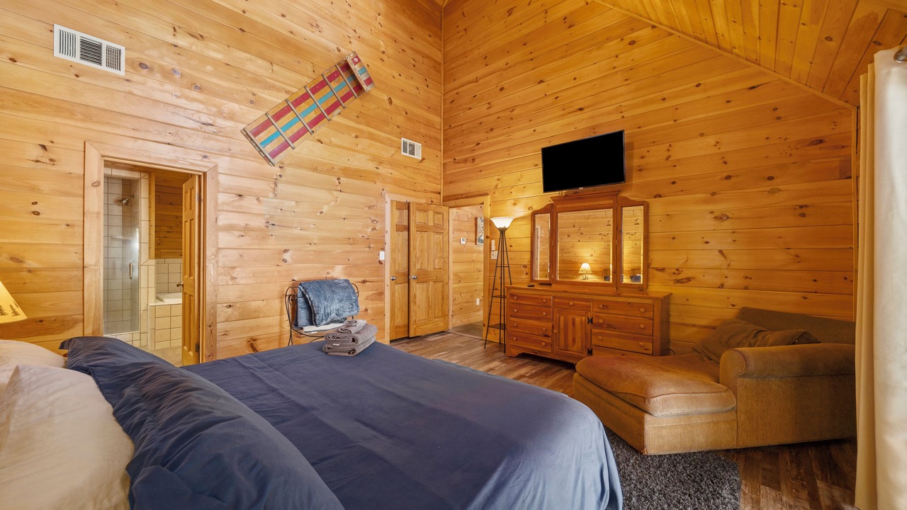 Photo of Bedroom in Alta Sierra