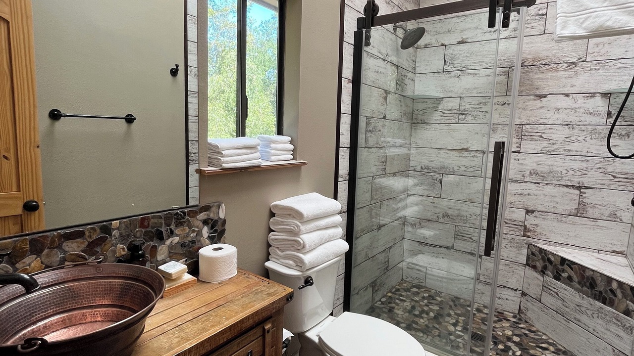 Photo of Bathroom in Mobile