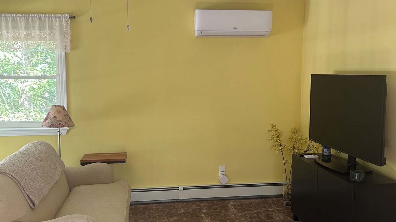Photo of Livingroom in Barrington