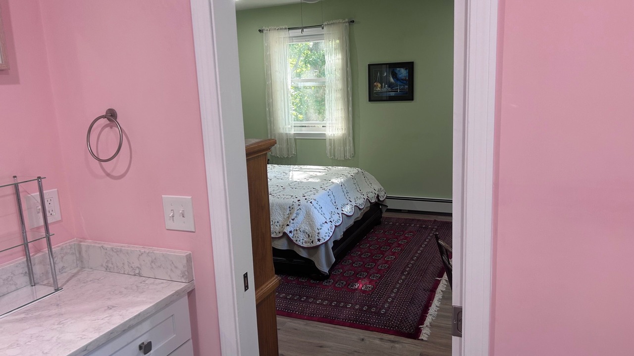 Photo of Bedroom in Barrington
