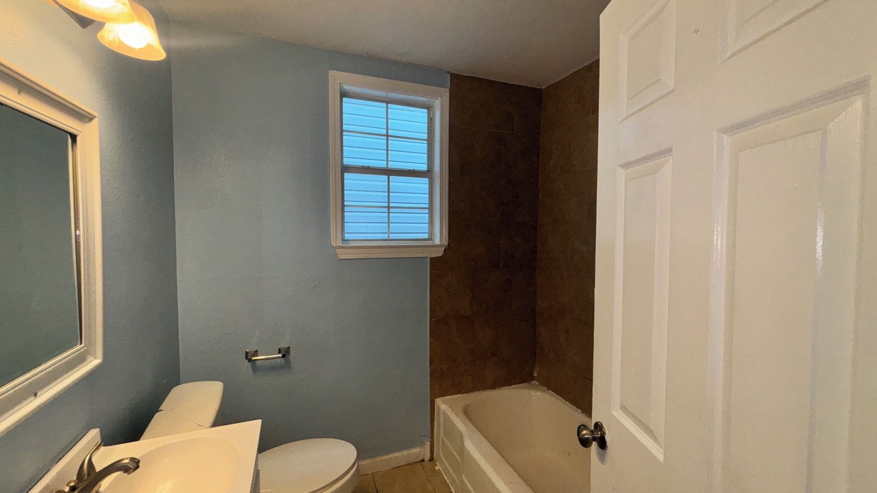 Photo of Bathroom in Saint Claude