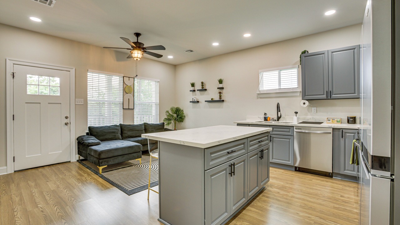 Photo of Others in Gert Town