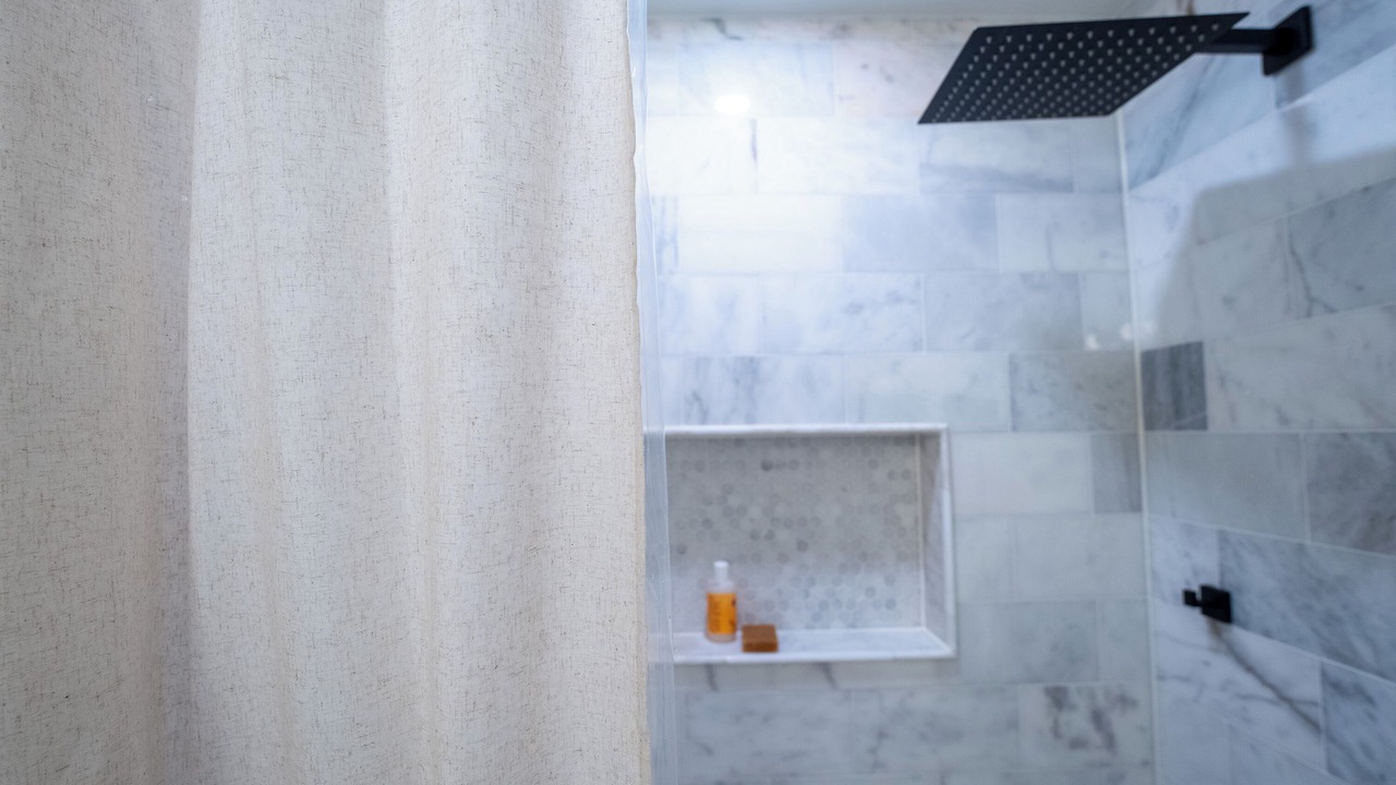 Photo of Bathroom in Brightwood Park