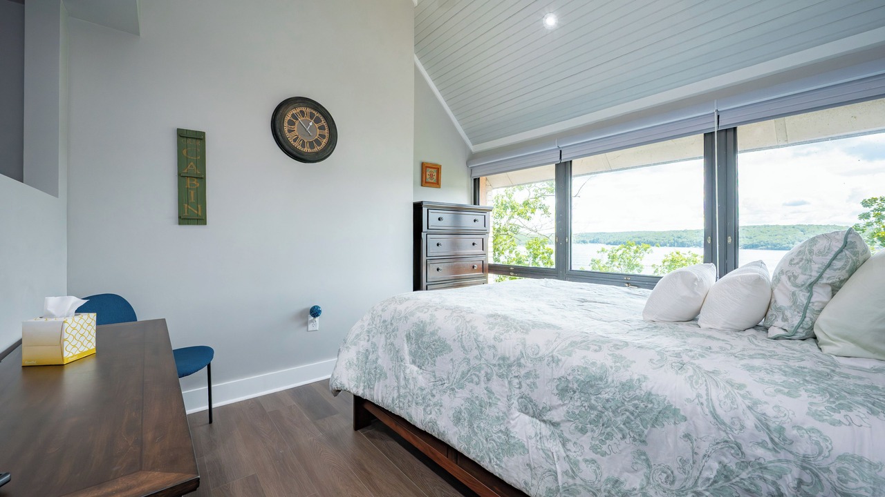 Photo of Bedroom in Thayerville