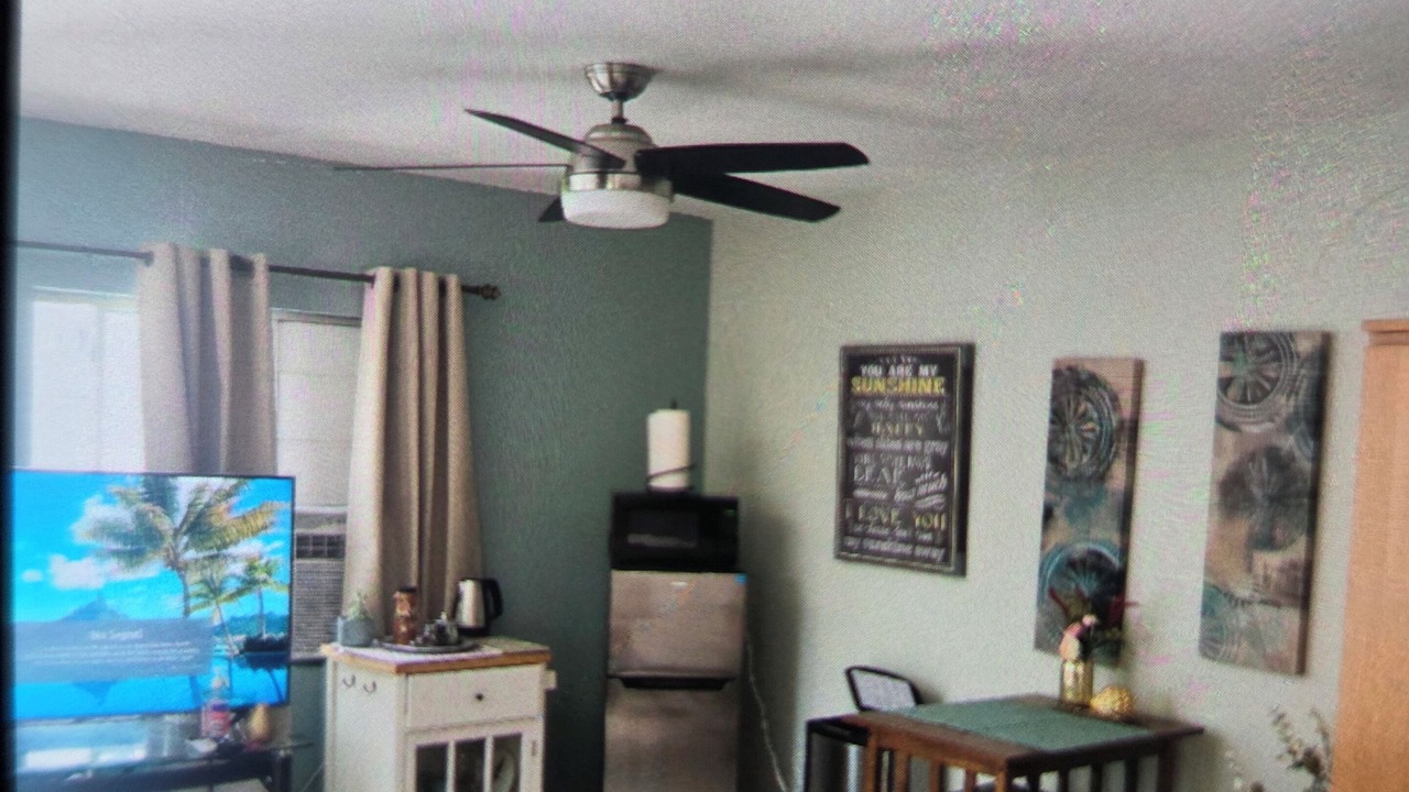 Photo of Livingroom in Downey