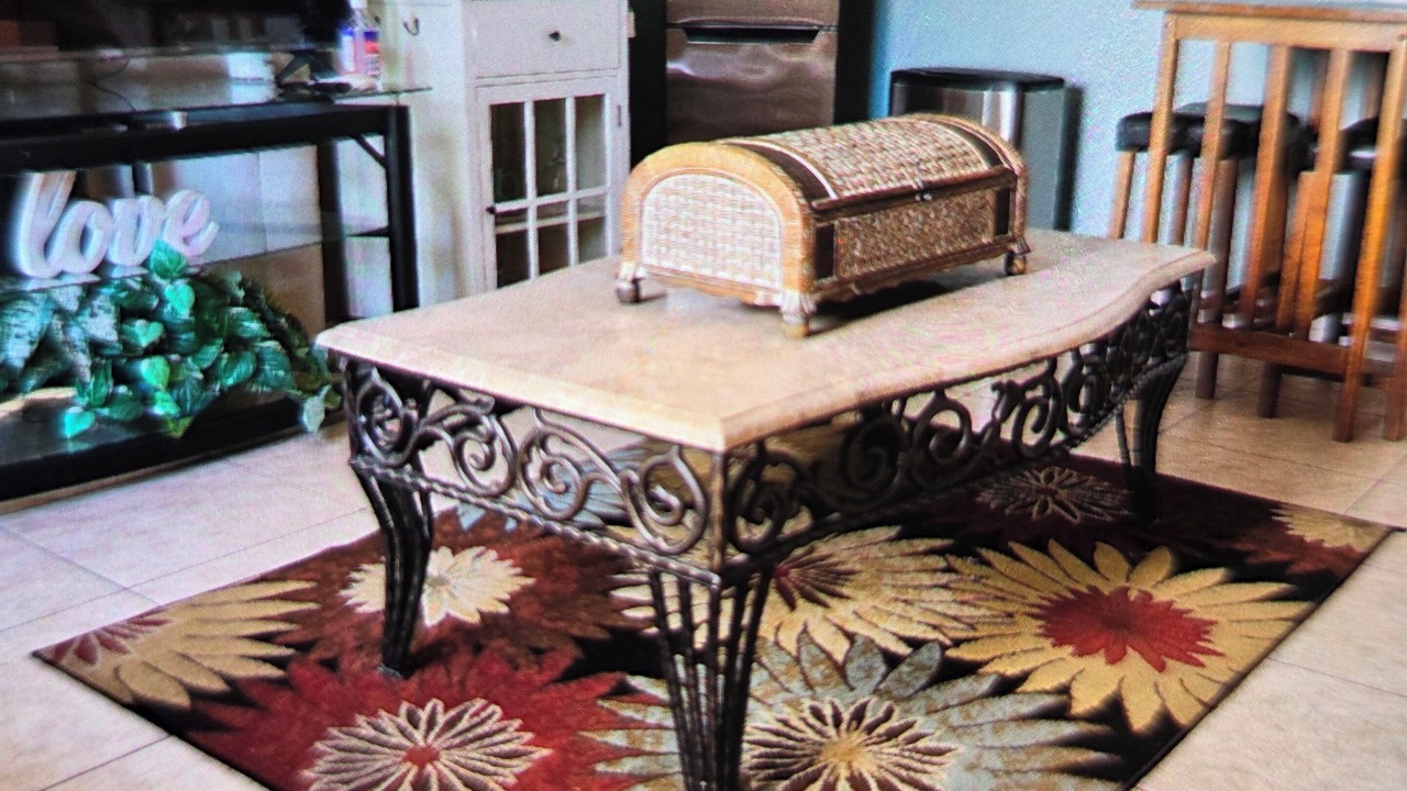 Photo of Livingroom in Downey