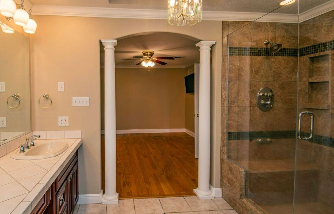 Photo of Bathroom in D'Iberville