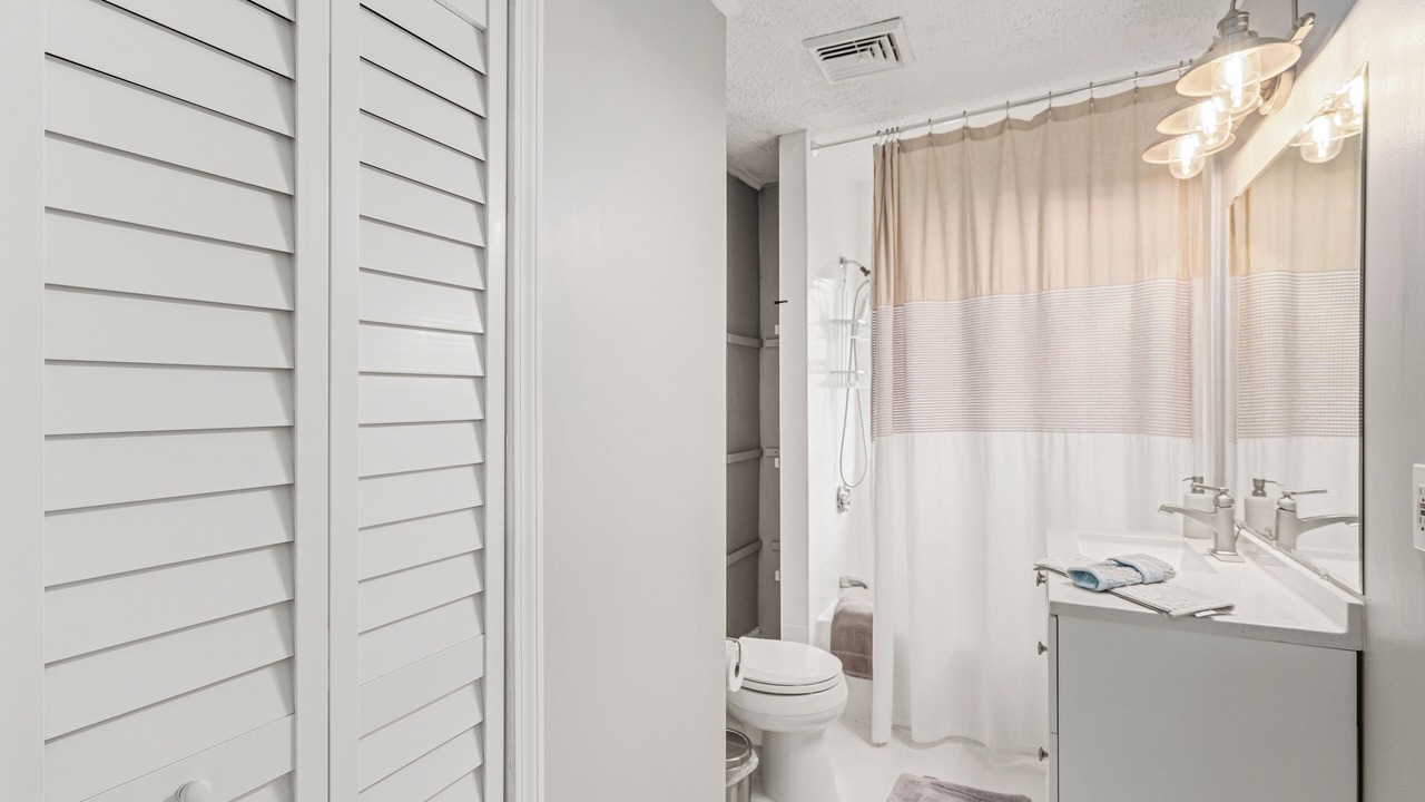Photo of Bathroom in Salem