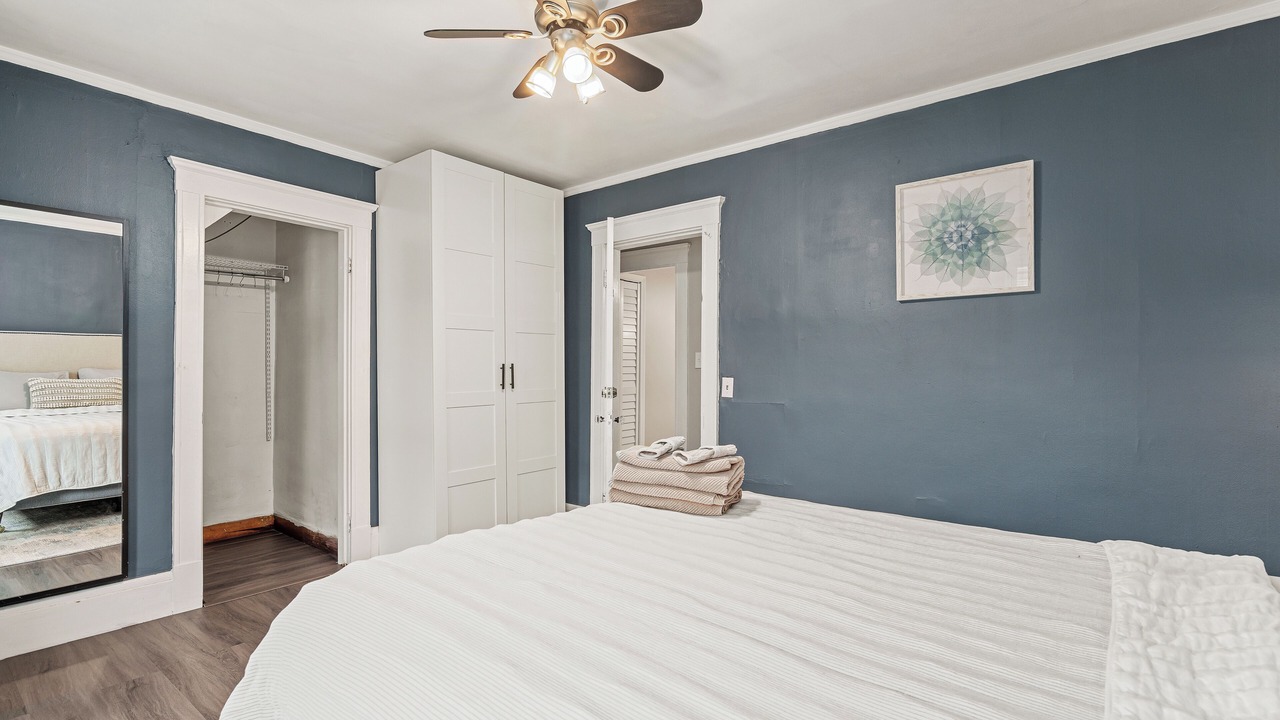 Photo of Bedroom in Salem