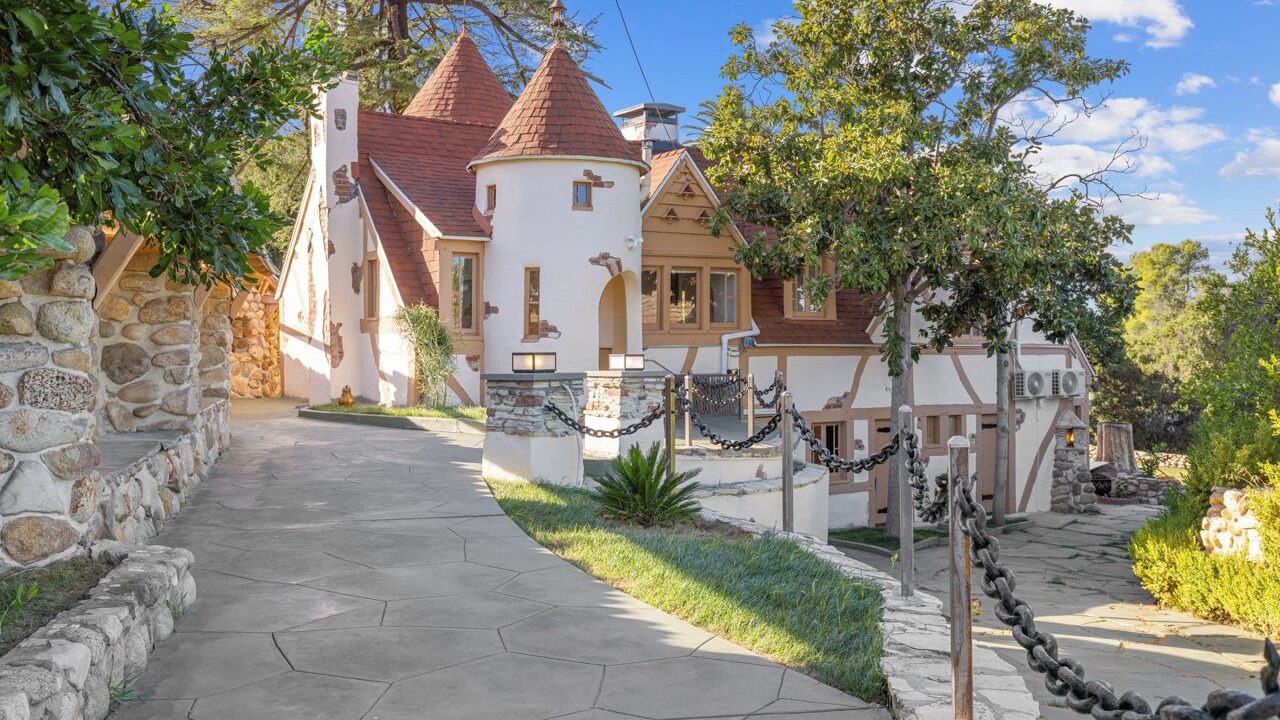 Photo of Outdoor in Newhall