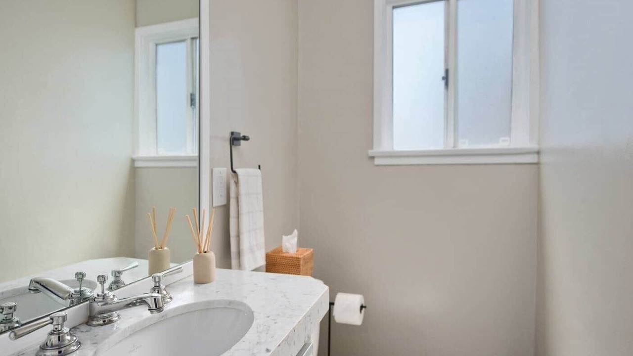 Photo of Bathroom in The Strand
