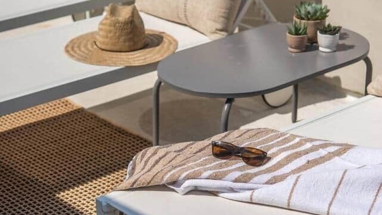 Photo of Patio Balcony in The Strand