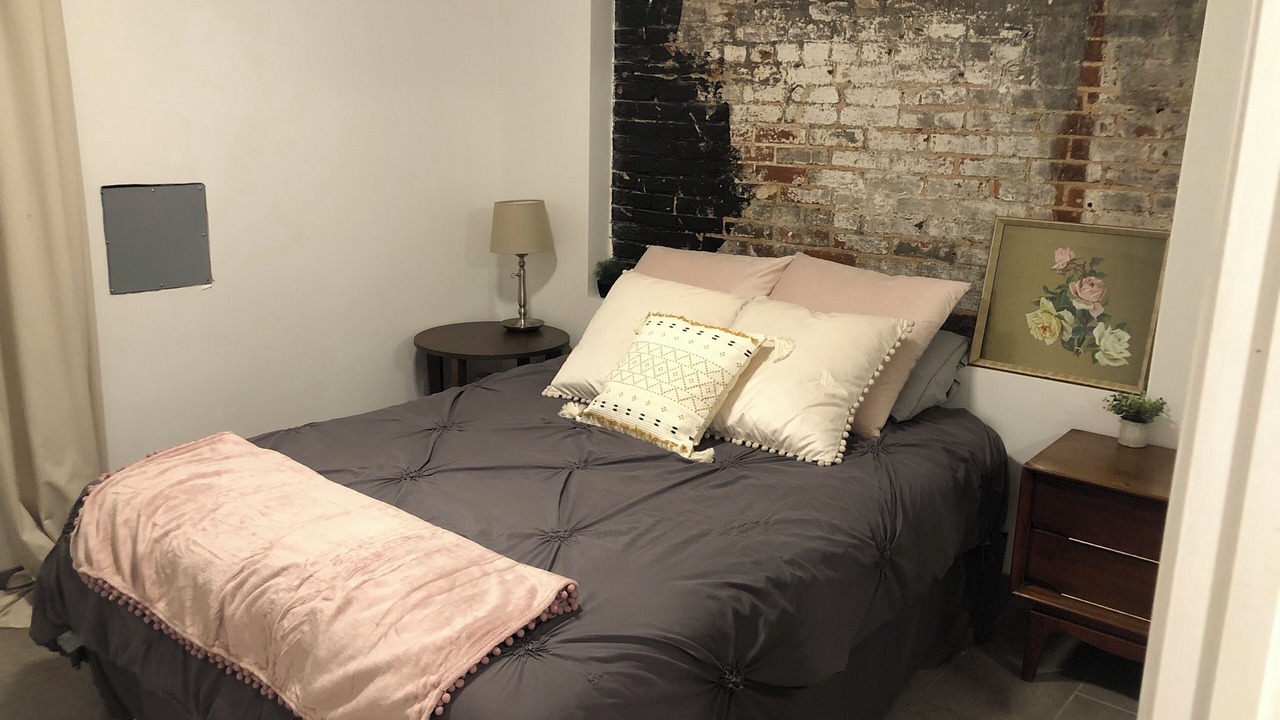Photo of Bedroom in Truxton Circle