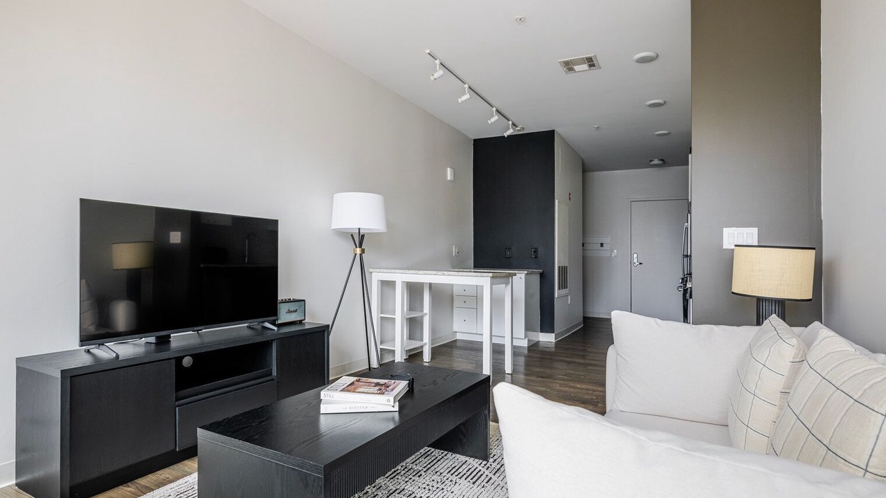 Photo of Livingroom in East Cambridge