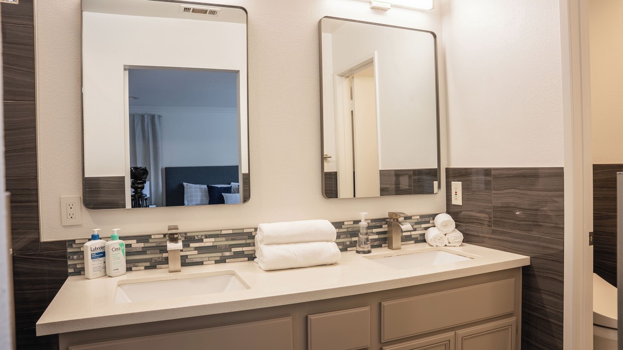 Photo of Bathroom in Duarte
