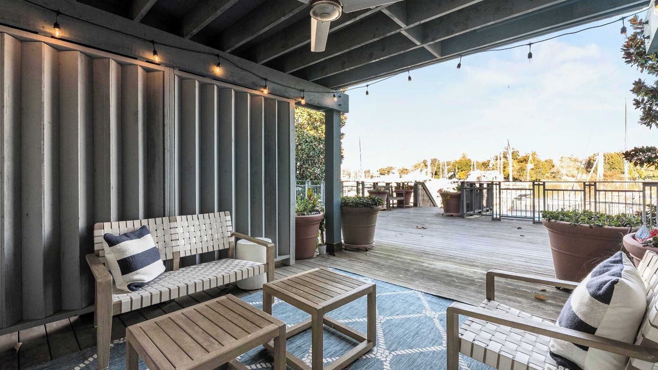 Photo of Patio Balcony in Eastport