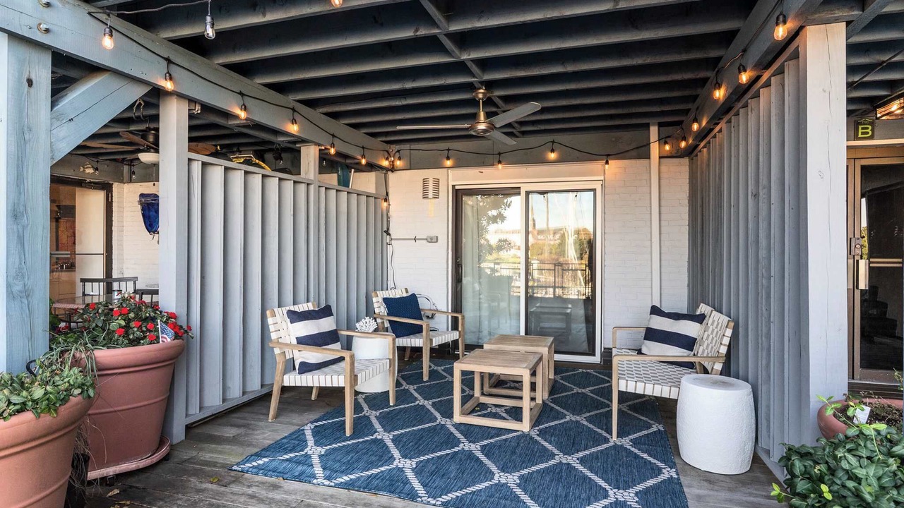 Photo of Patio Balcony in Eastport