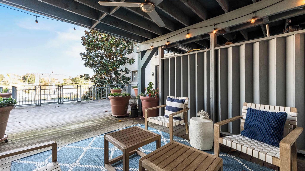 Photo of Patio Balcony in Eastport