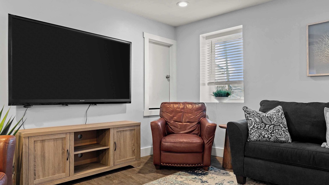Photo of Livingroom in Yachting Village
