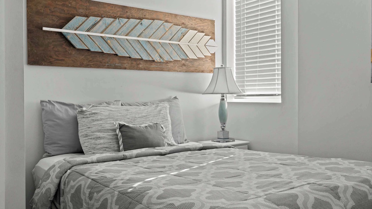 Photo of Bedroom in Yachting Village