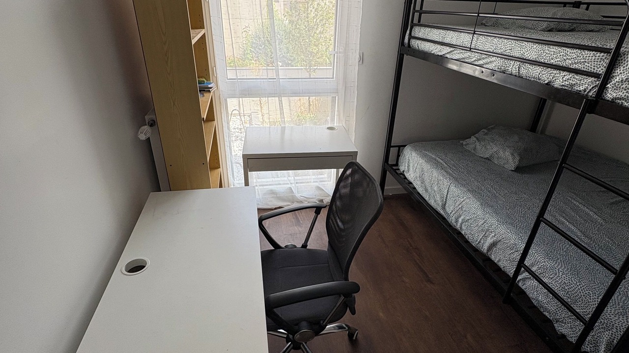 Photo of Bedroom in Bois-Colombes