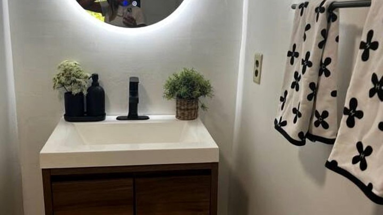 Photo of Bathroom in Brook Park