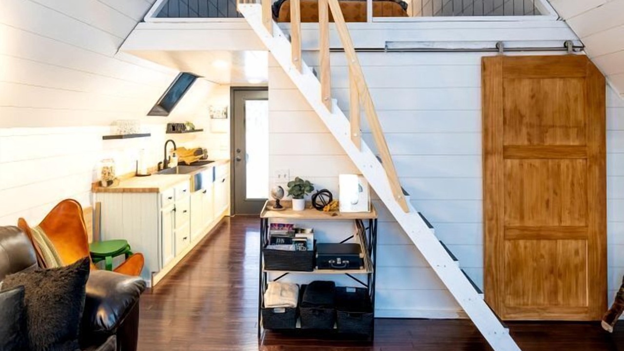 Photo of Livingroom in Brook Park