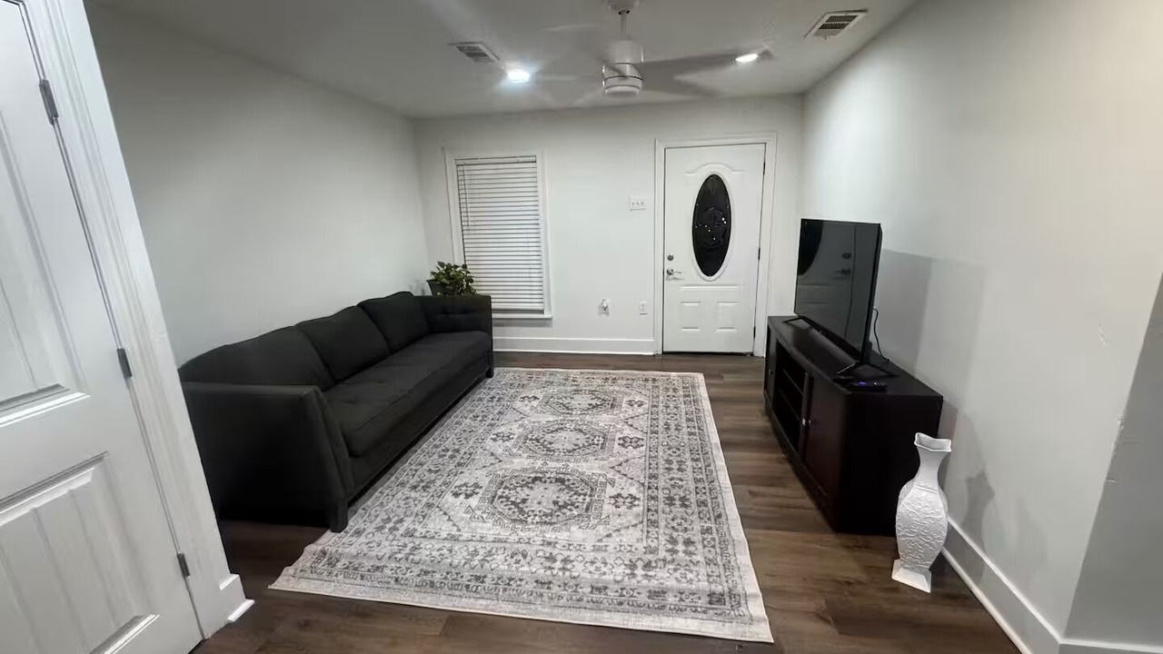 Photo of Livingroom in Baker