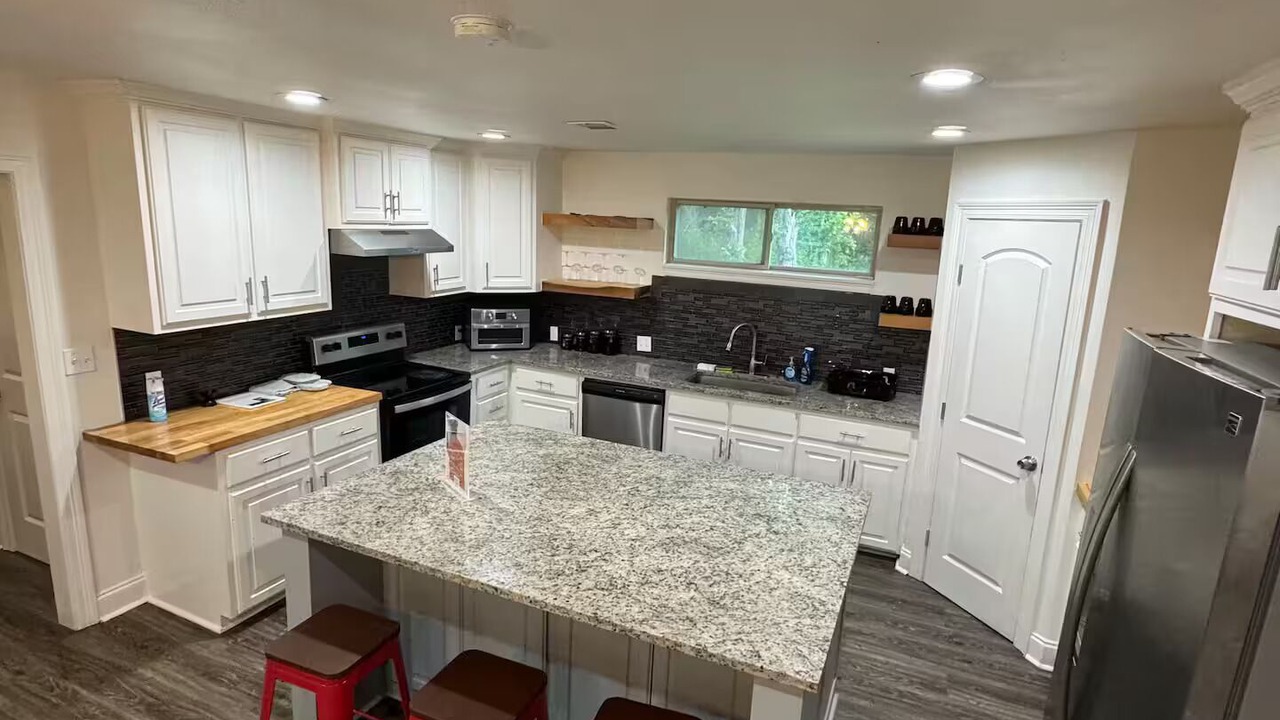 Photo of Kitchen in Baker