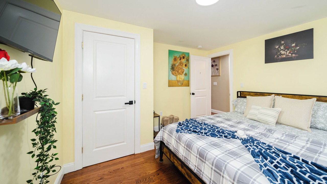 Photo of Bedroom in Milton