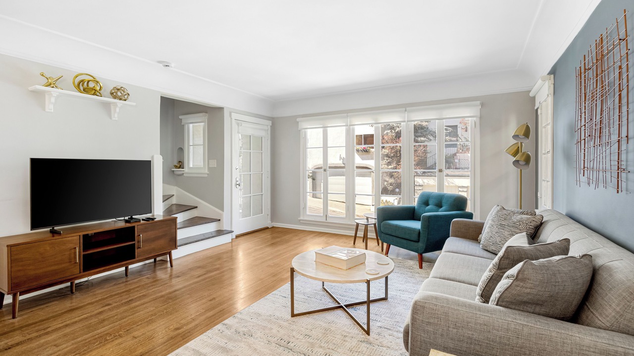 Photo of Bedroom in Hollywood Heights